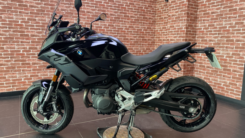 BMW F900 XR (25MY)
